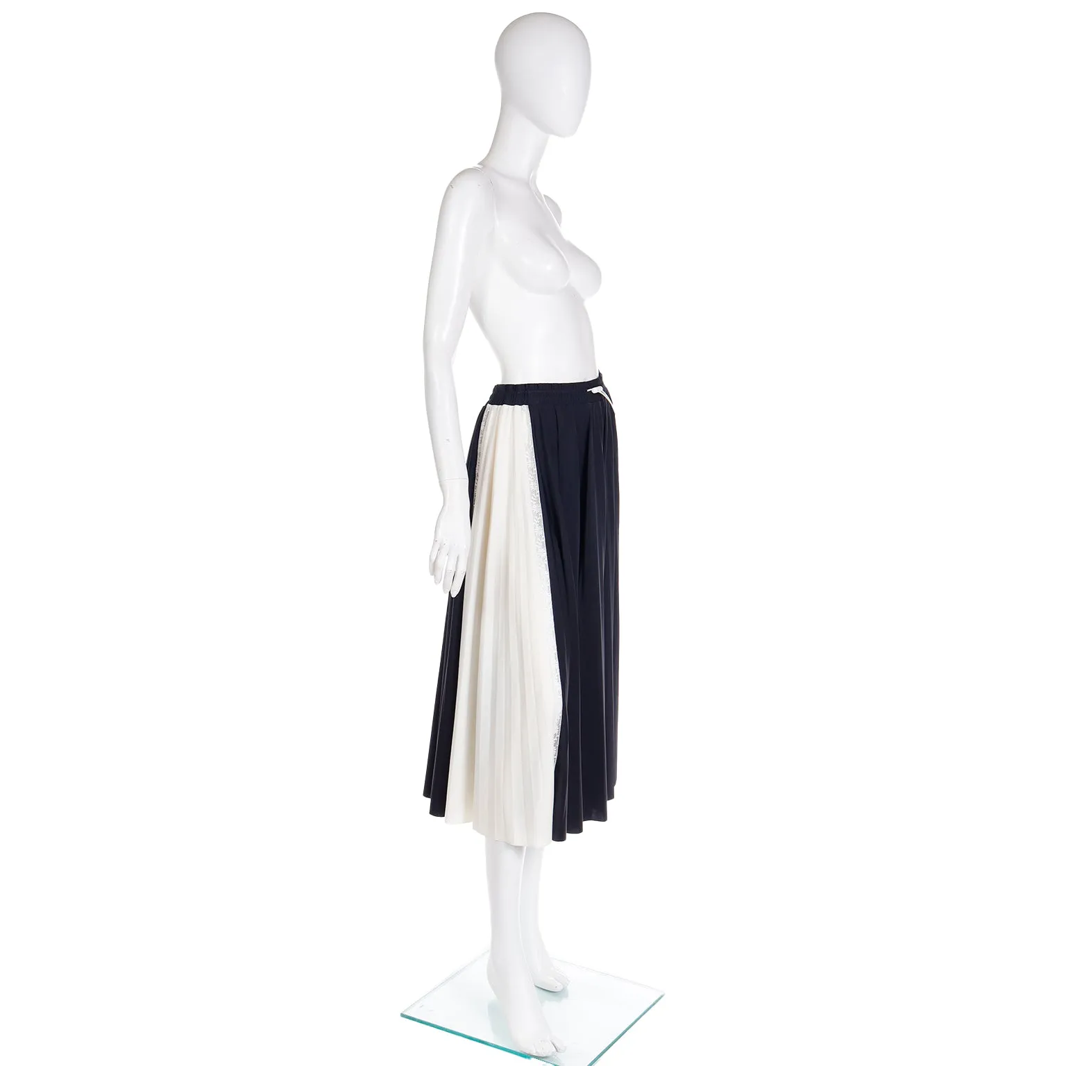 2000s Valentino Black & White Drawstring Knit Pleated Midi Skirt w Lace