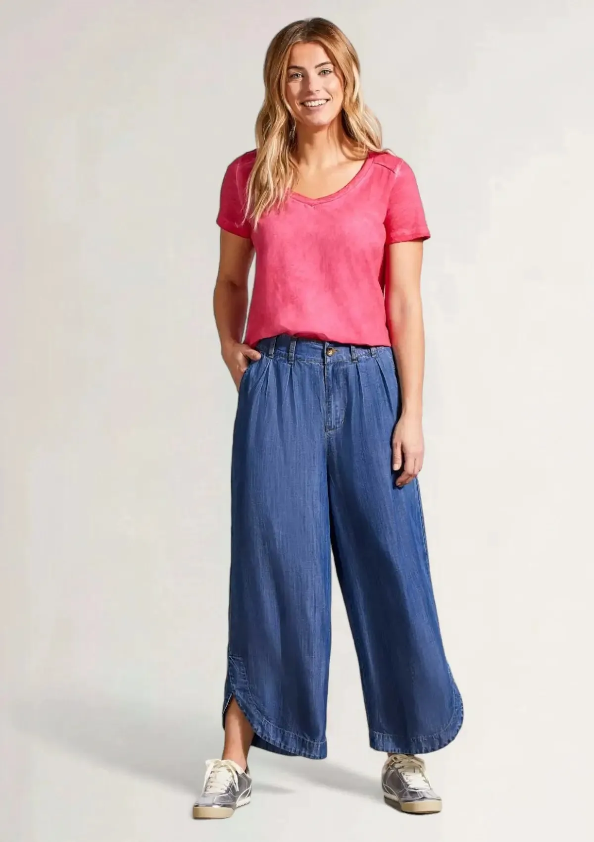 Brynn Flowy Pleated Pant - Dark Chambray