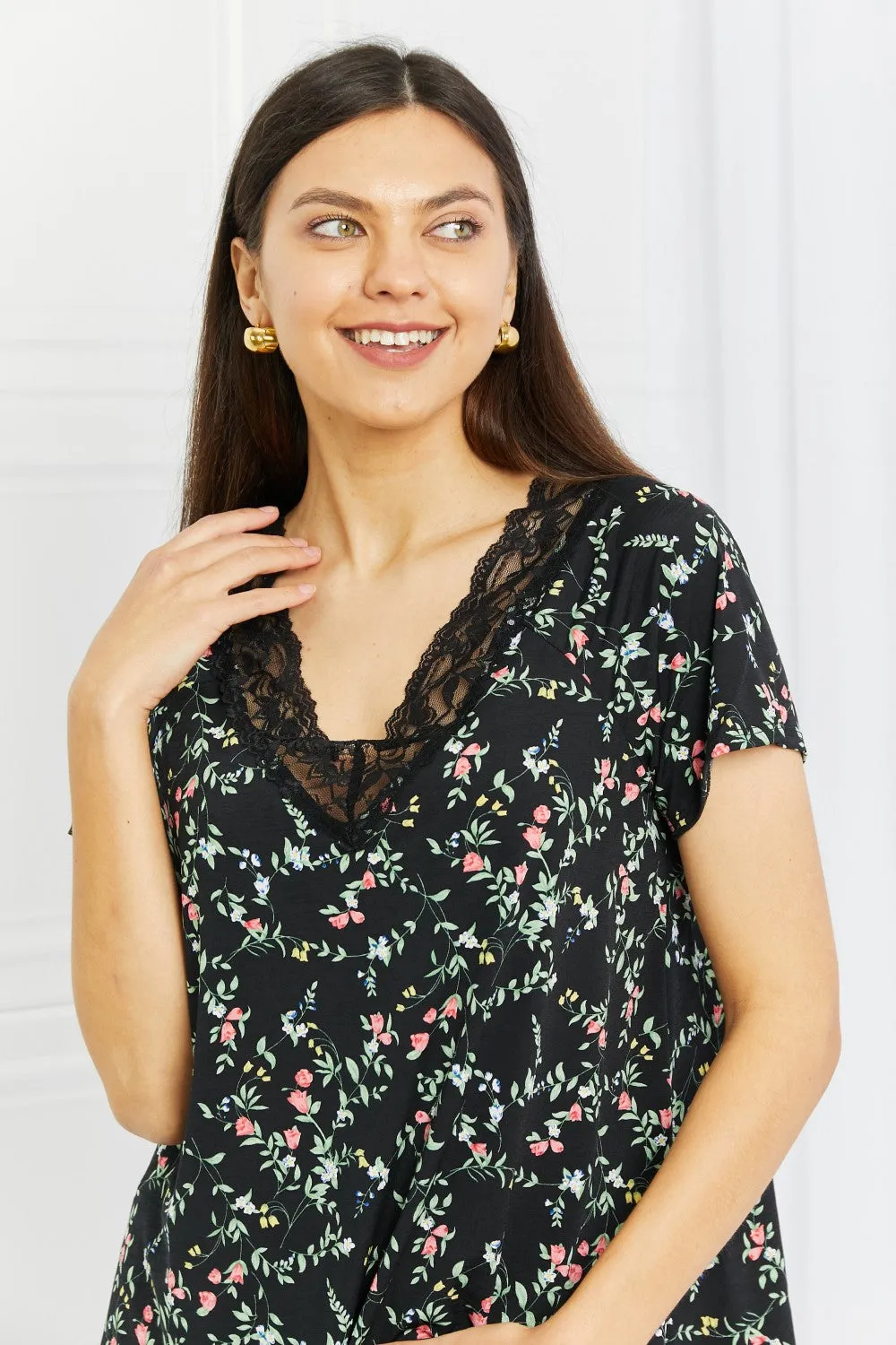 Celeste You Grow Girl Full Size Floral V-Neck Top in Black/Floral