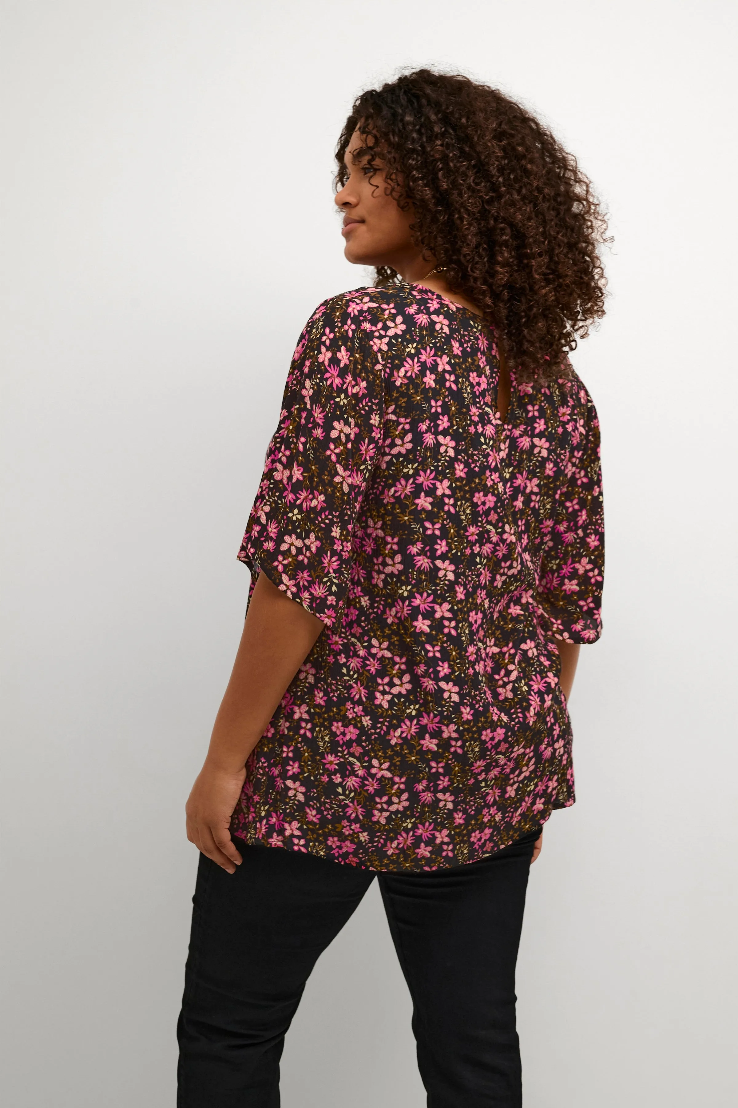 Kaffe Ami Blouse in Pink Flower