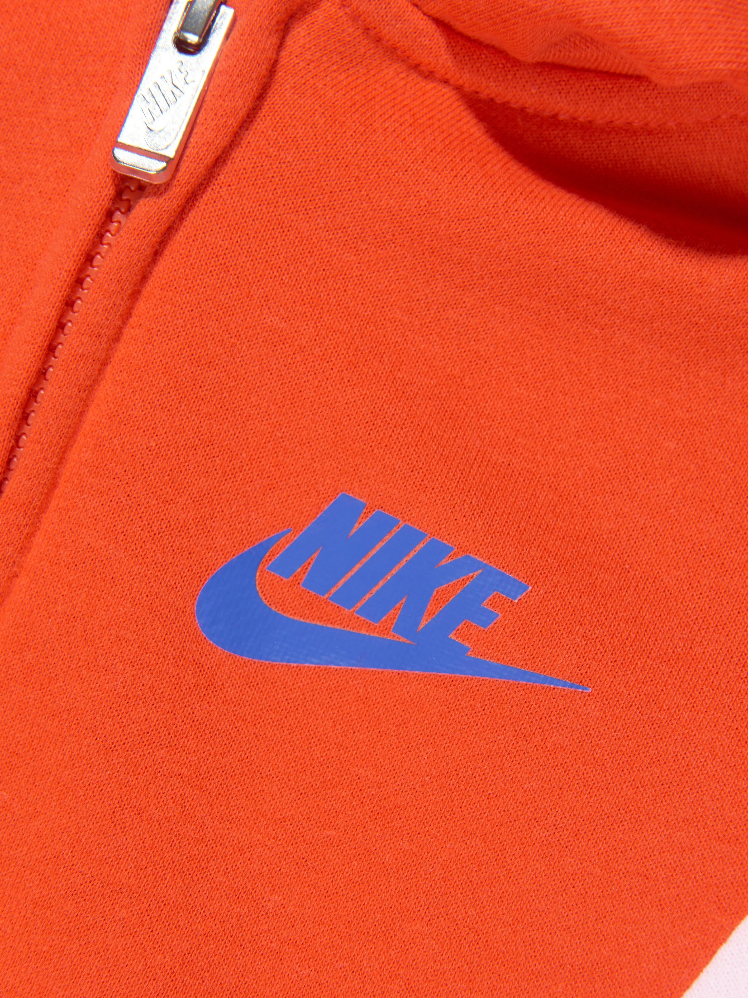 Nike Girls Swoosh Full Zip Hoodie in Red