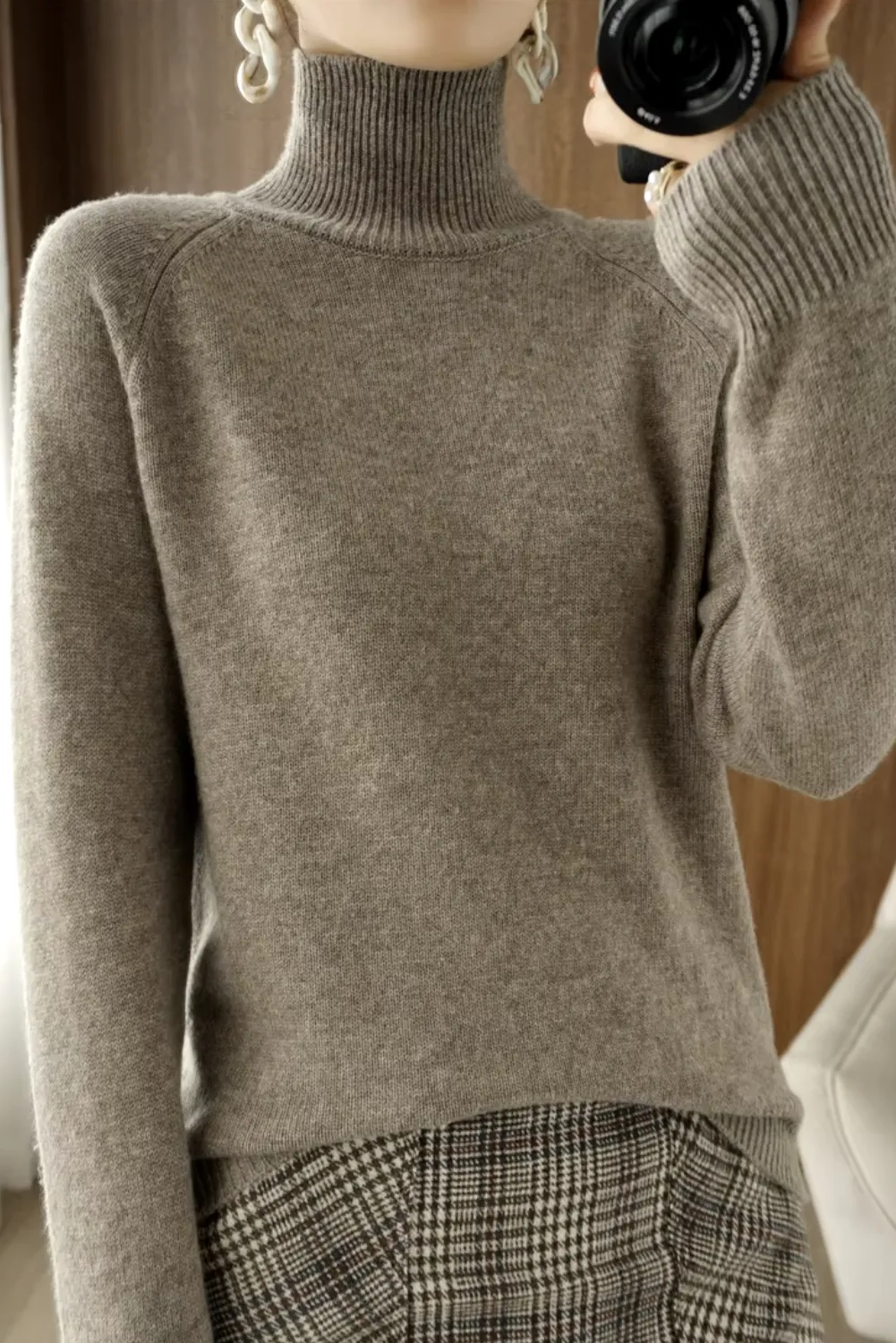 Womens Luxe Merino Wool Neck Sweater