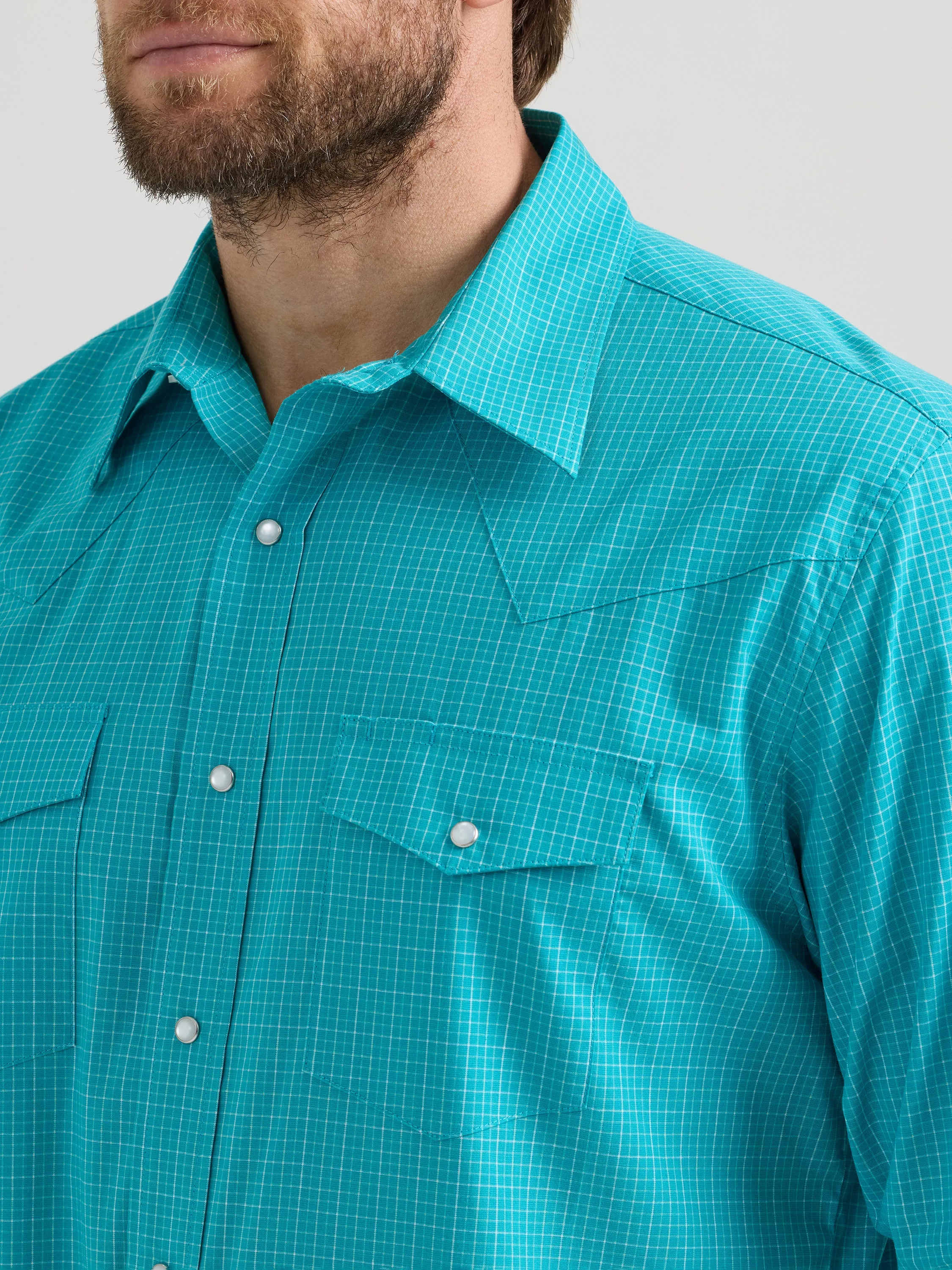 Wrangler Wrinkle Resist Teal Check Western Snap Shirt for Men